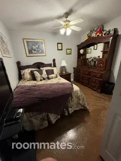 Room for rent in Destin, FL $1300, house