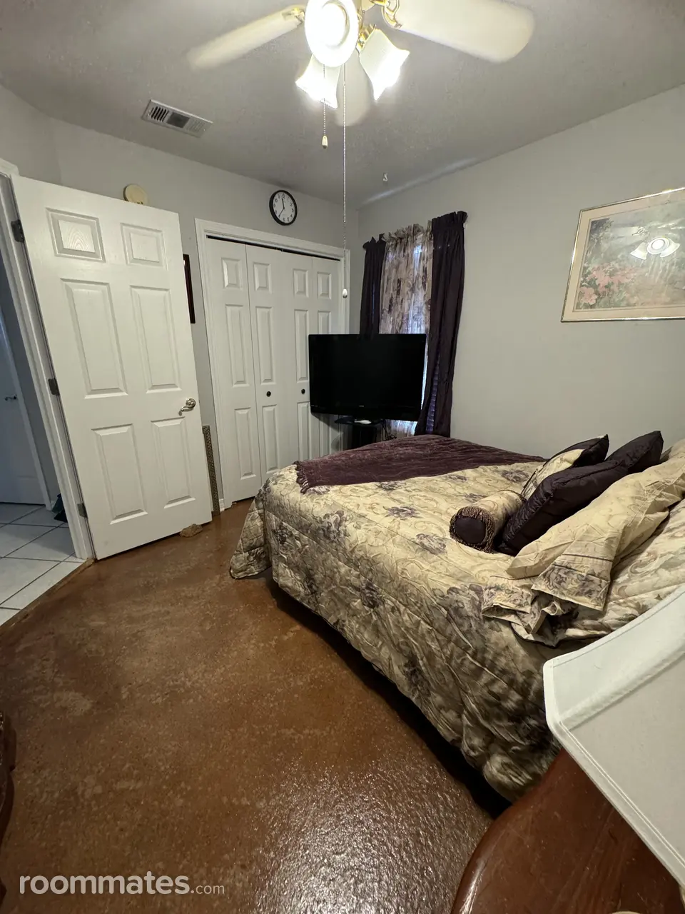 Profile photo 8 of 10