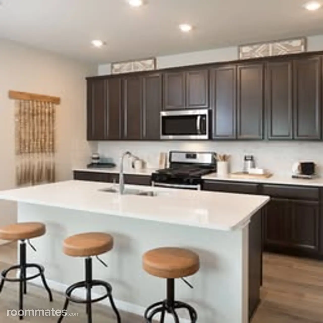 Profile photo 1 of 8