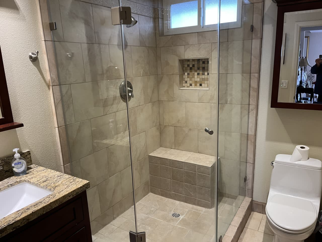 Profile photo 4 of 8