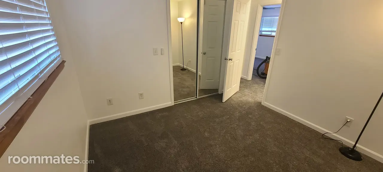 Profile photo 3 of 5