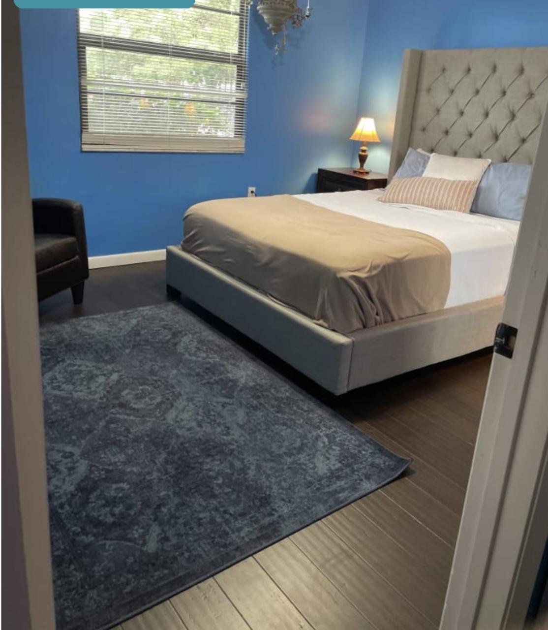 Profile photo 1 of 5