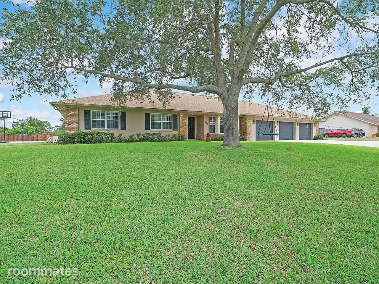 Profile photo 1 of 6