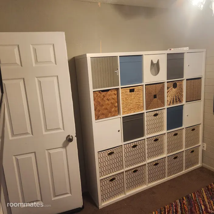 Room for rent in Phoenix, AZ $700, house