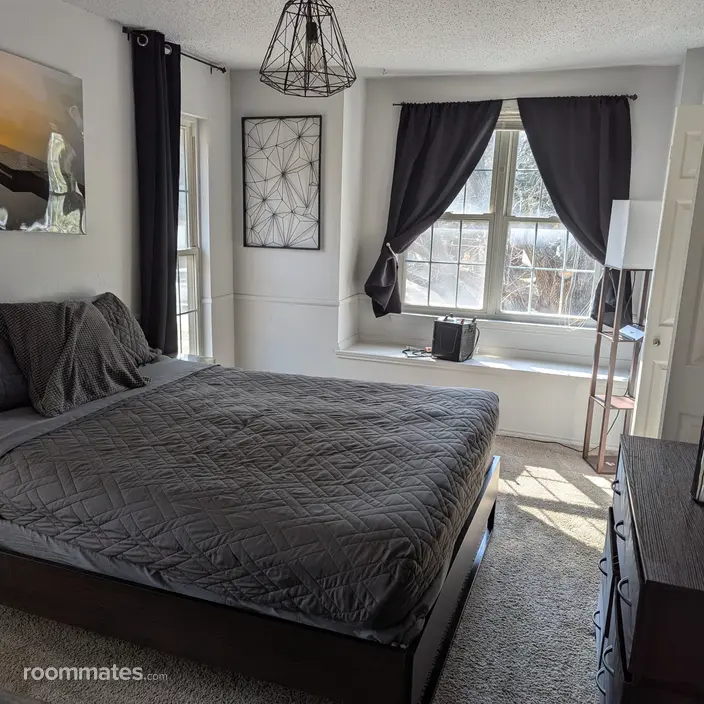 Room for rent in Cedar Hill, TX $895, house