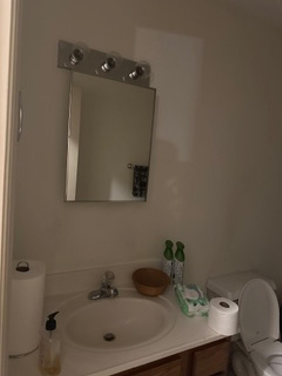 Profile photo 4 of 9