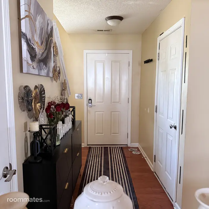Room for rent in Creedmoor, NC $900, house