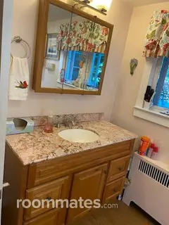 Room for rent in Wilmington, DE $1200, house