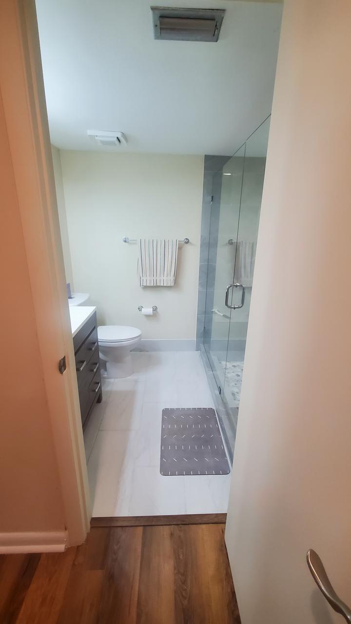 Profile photo 5 of 18