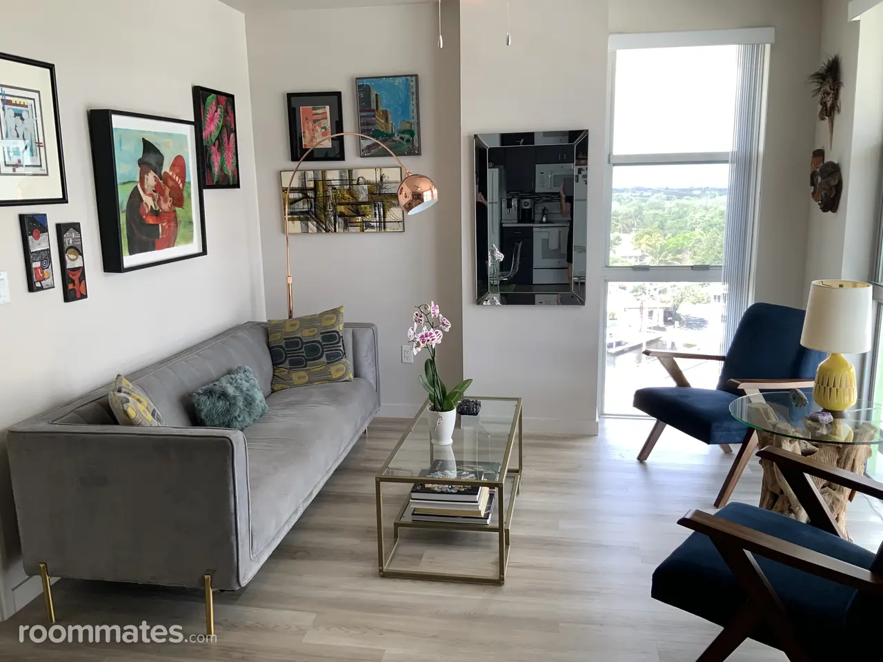 Profile photo 3 of 11