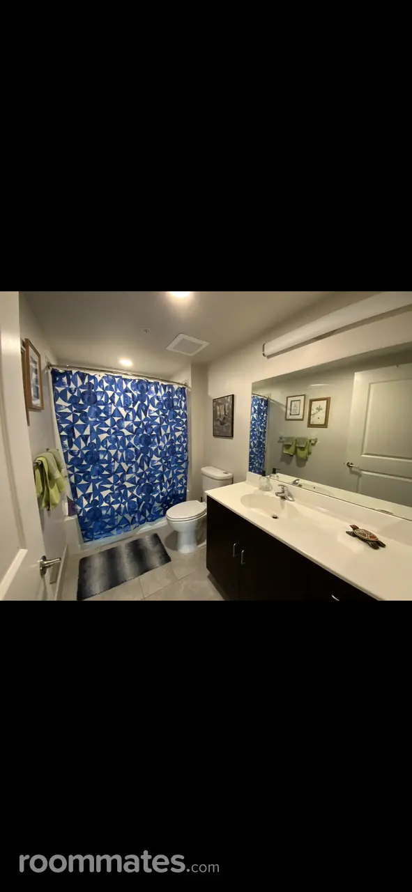 Profile photo 9 of 11