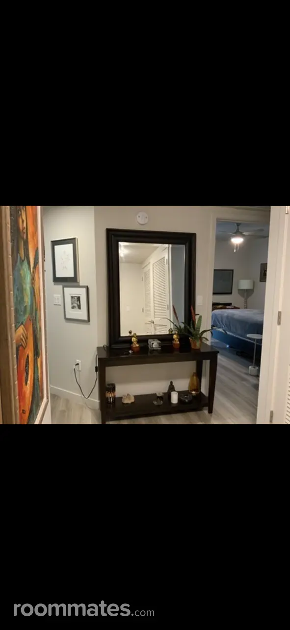 Profile photo 10 of 11