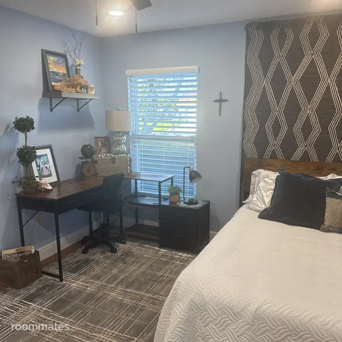 Room for rent in Sarasota, FL $1100, other
