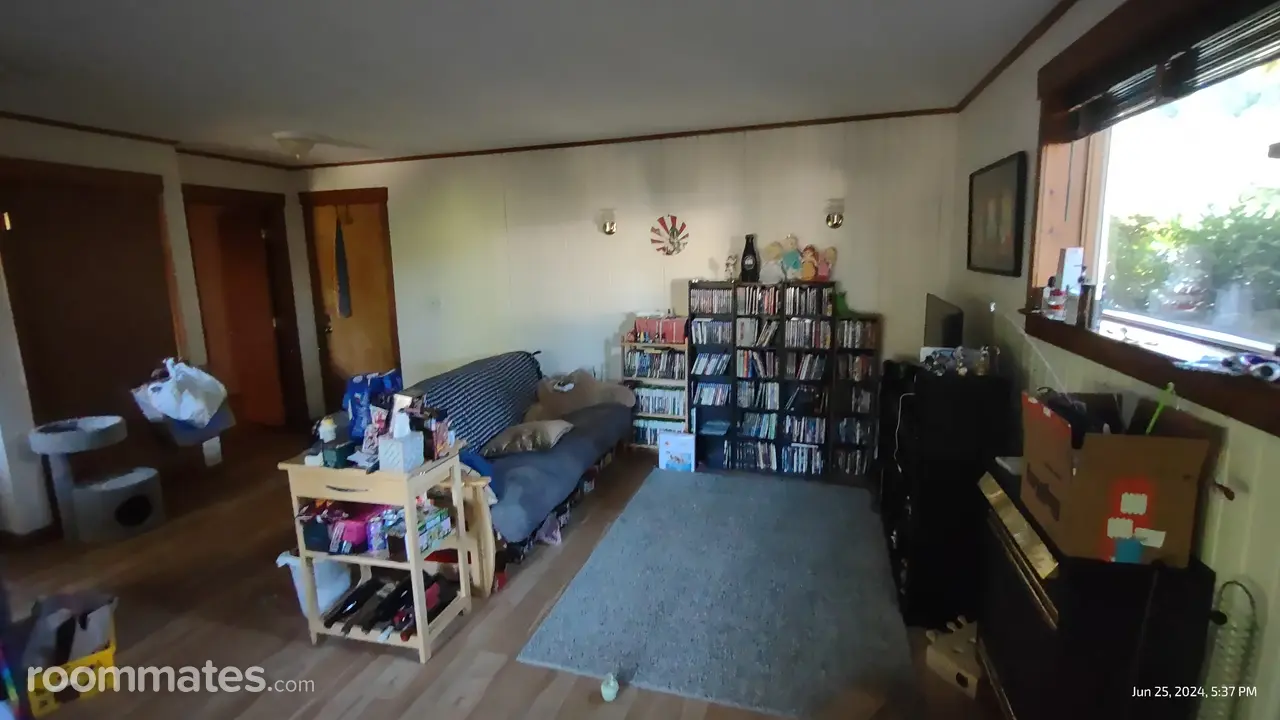 Profile photo 4 of 6