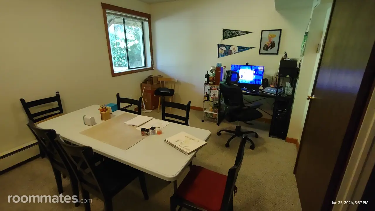 Profile photo 3 of 6