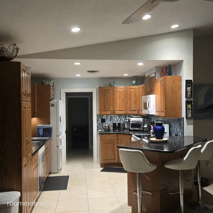 Room for rent in Bonita Springs, FL $975, house