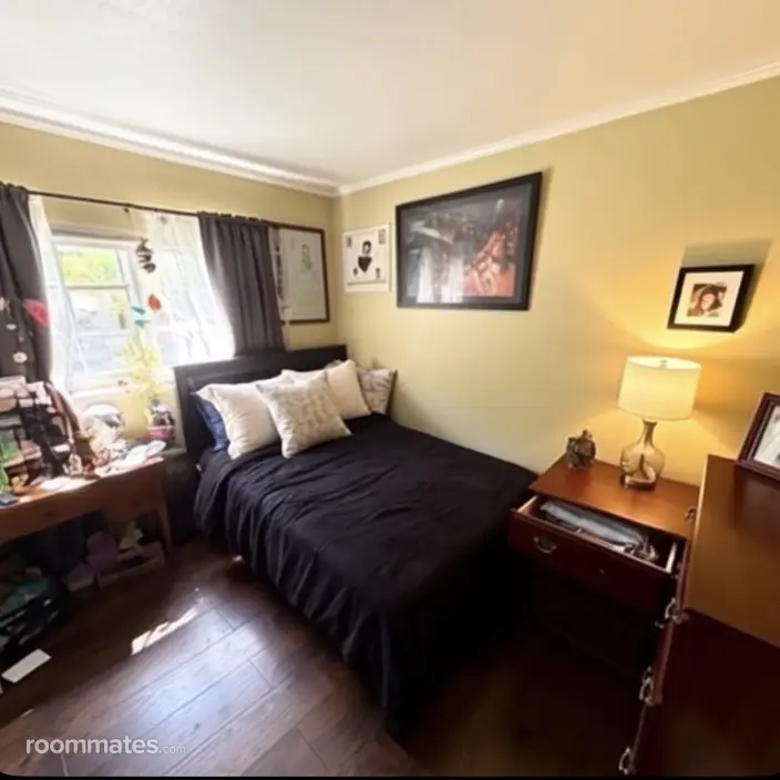 Room for rent in Moreno Valley, CA $1100, house