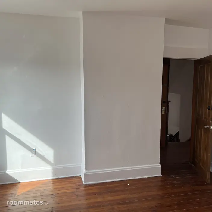 Room for rent in Columbus, OH $1000, house