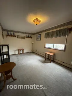 Room for rent in Bloomfield, CT $800, house