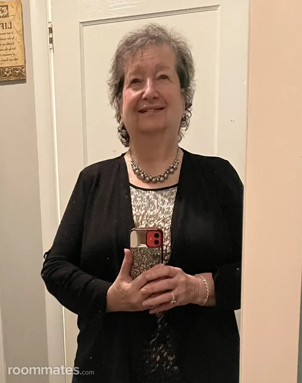 Profile photo 4 of 8