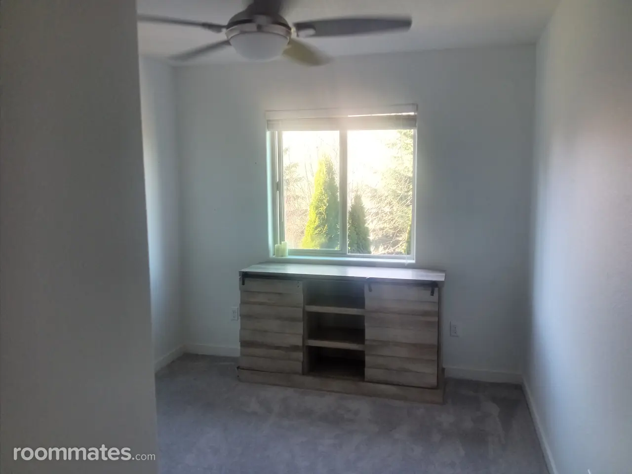 Profile photo 2 of 3