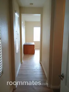 Room for rent in Chula Vista, CA $2000, house