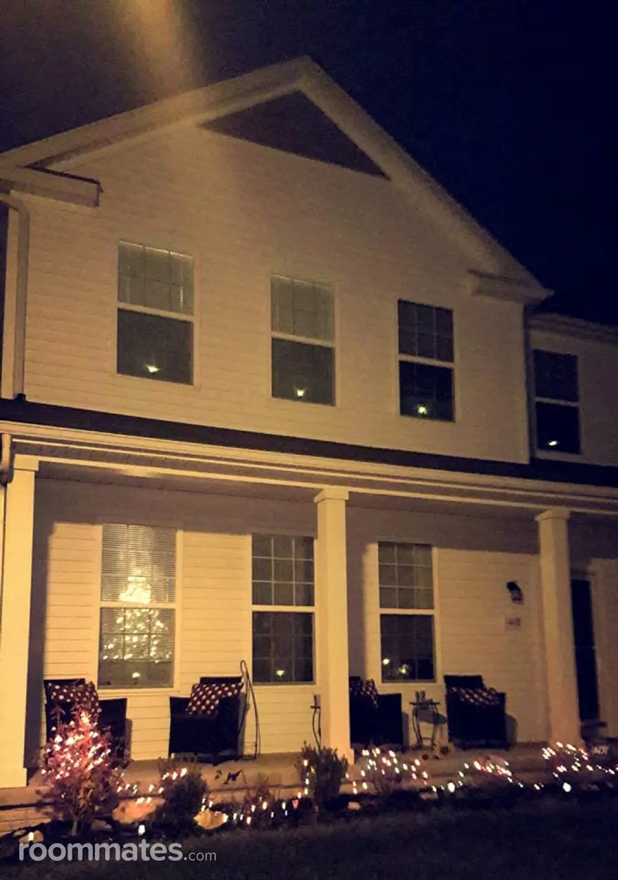 Profile photo 3 of 11