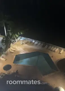 Room for rent in North Miami Beach, FL $1350, apartment