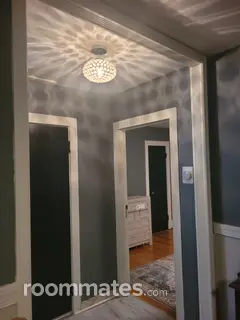 Room for rent in Bristol, CT $700, house