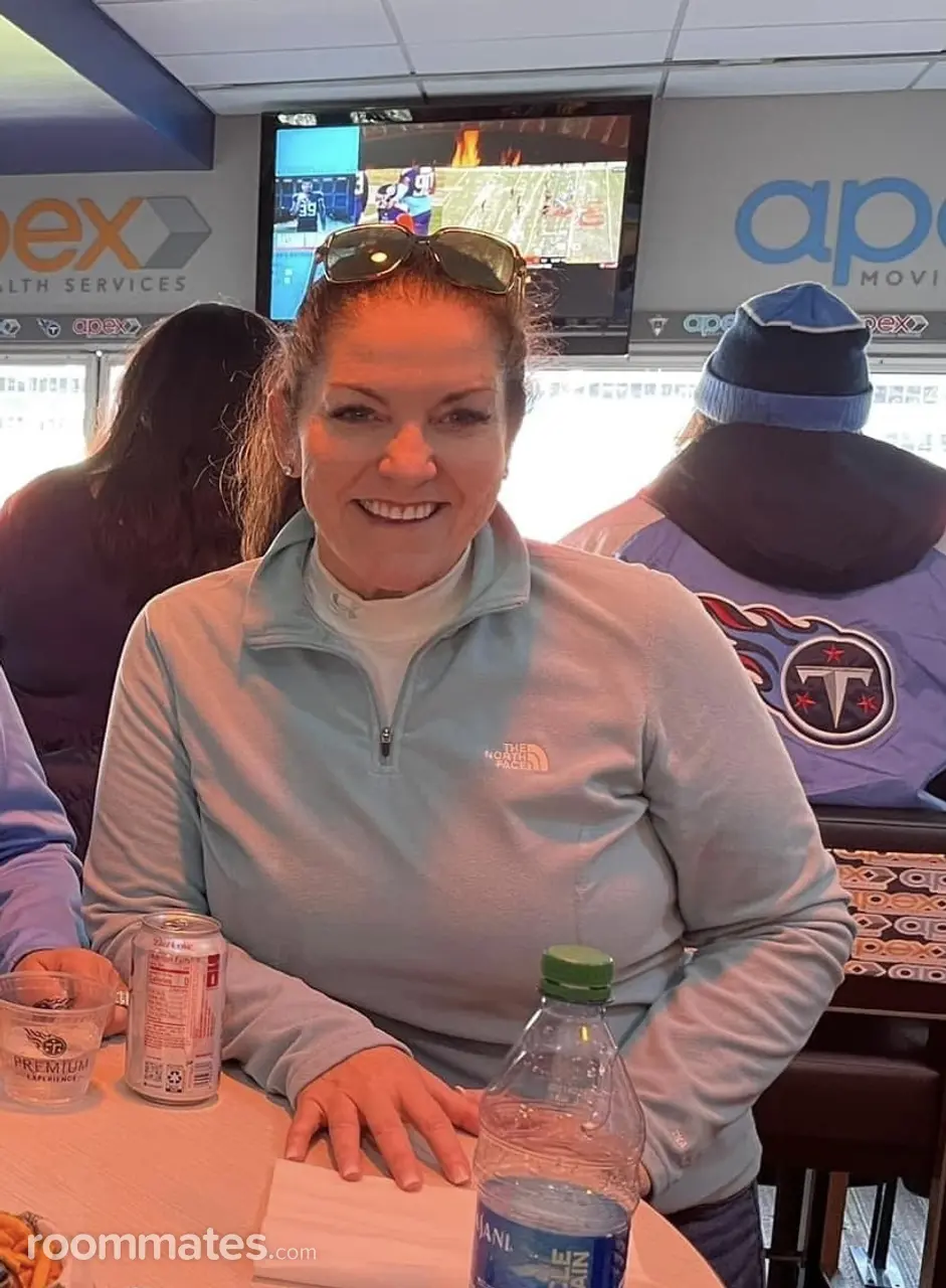 Profile photo 14 of 15