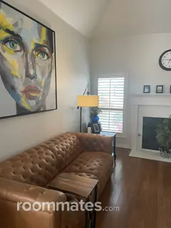 Room for rent in Bedford, TX $1000, house