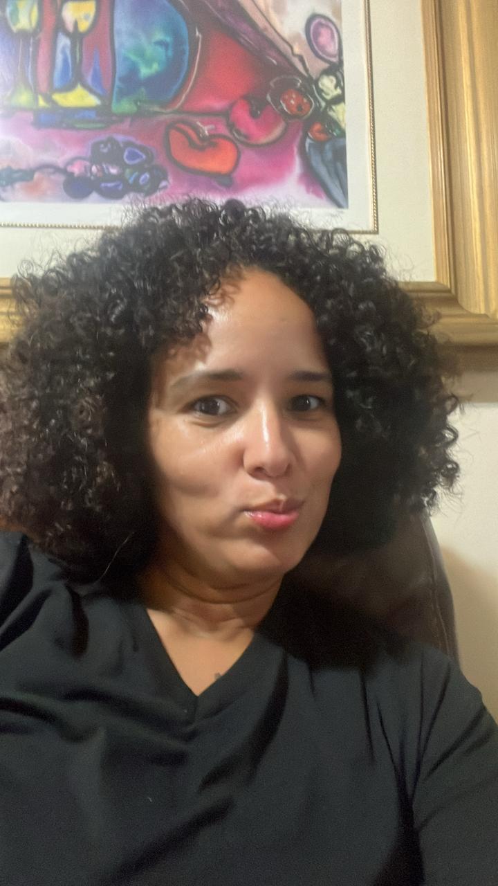 Profile photo 6 of 6