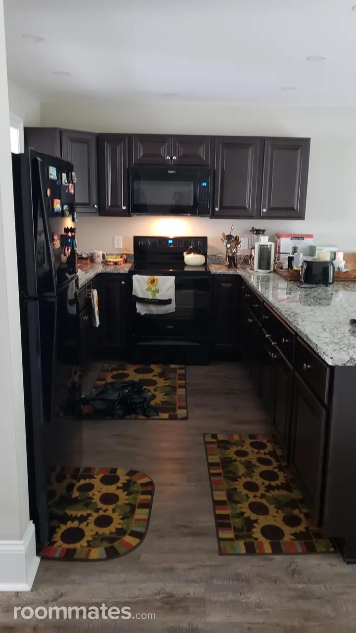 Profile photo 5 of 15