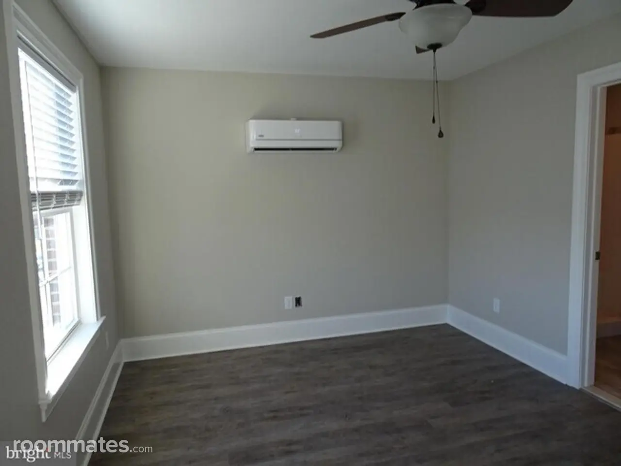 Profile photo 10 of 15