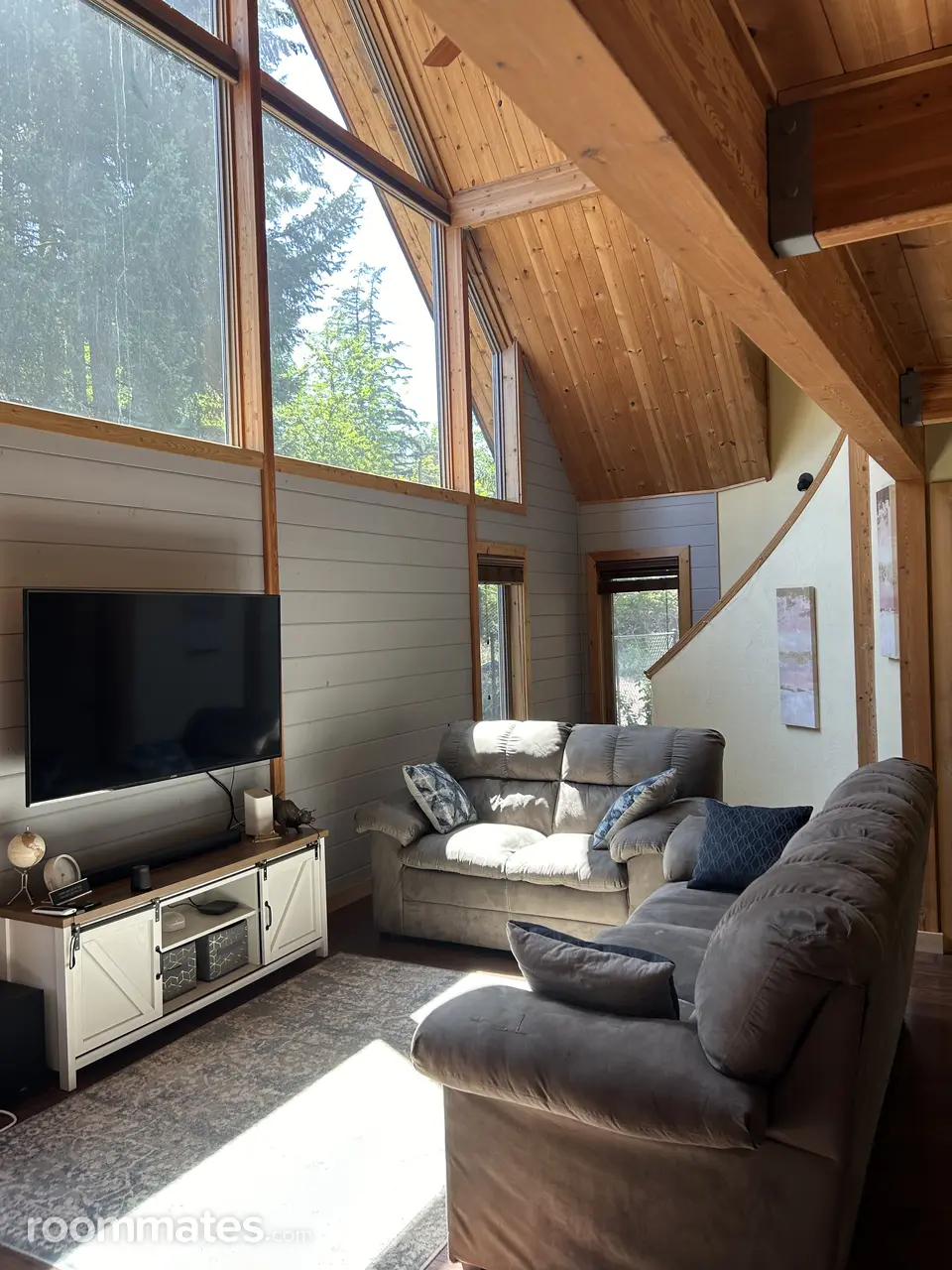 Profile photo 3 of 9