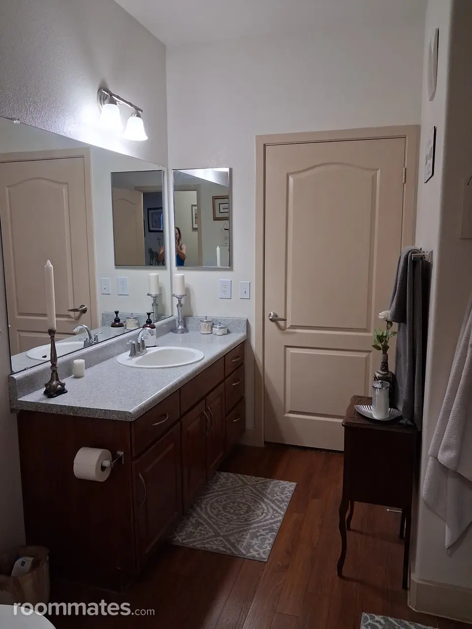 Profile photo 15 of 16