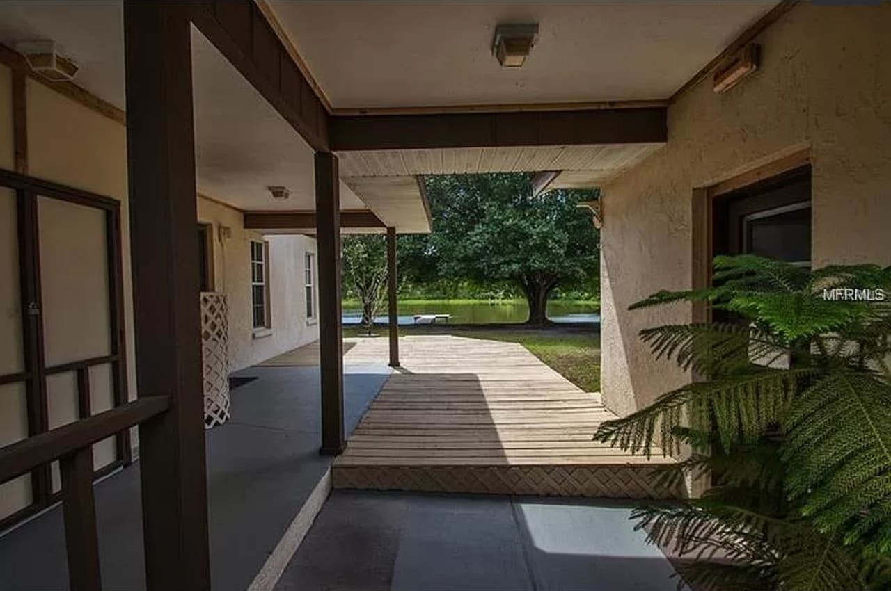 Profile photo 7 of 21