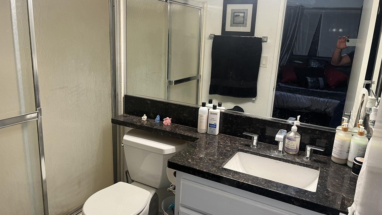 Profile photo 1 of 3