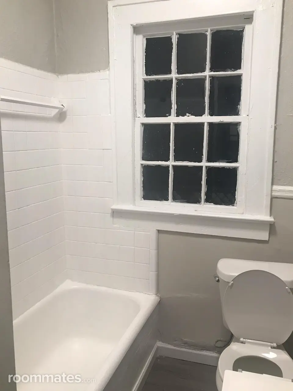 Profile photo 1 of 6