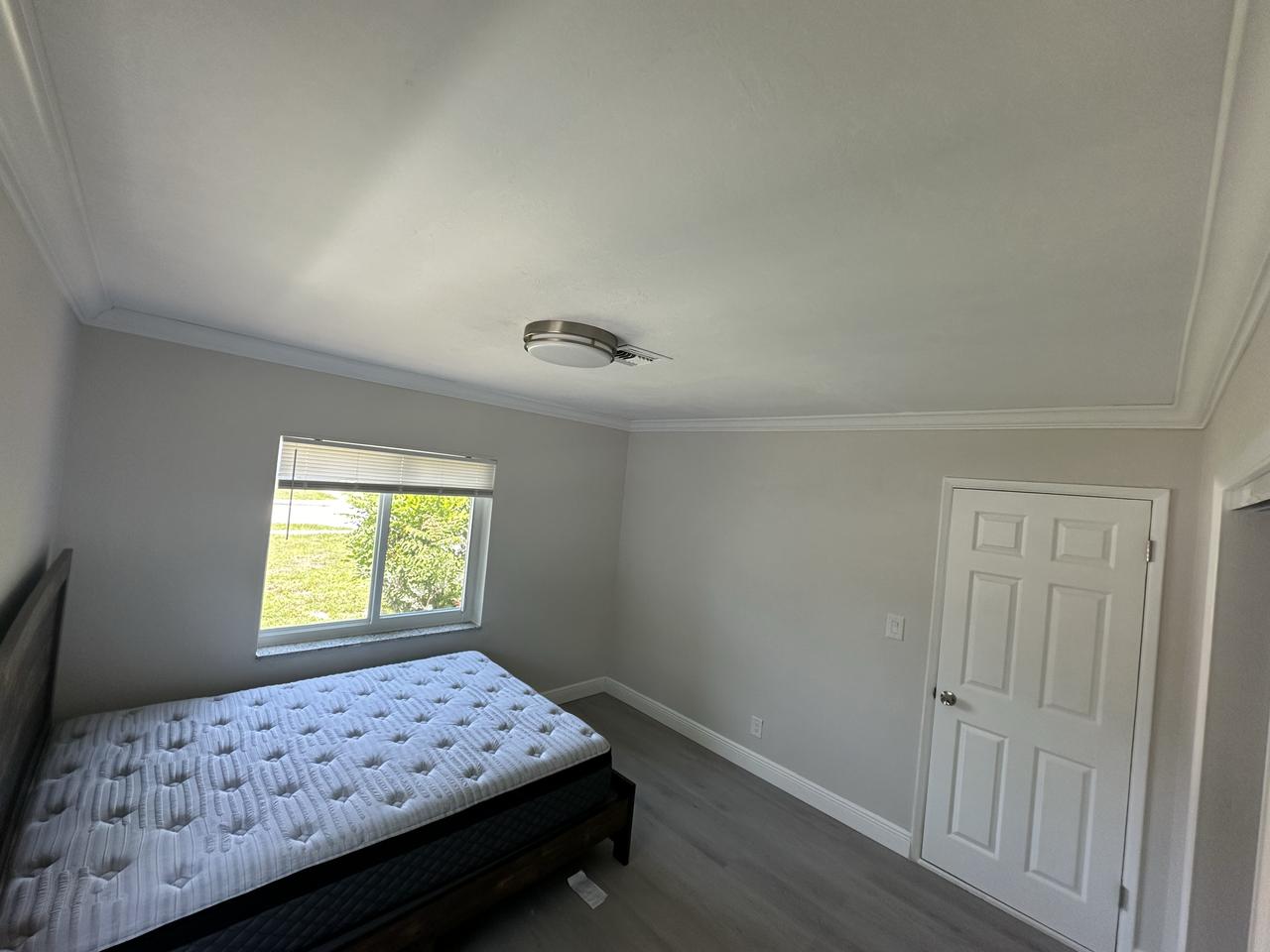 Profile photo 4 of 10