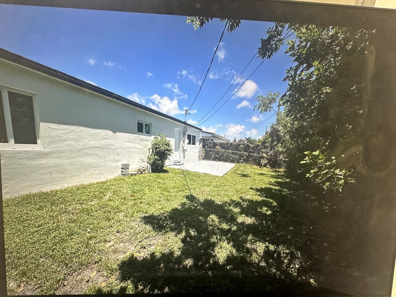 Profile photo 7 of 10