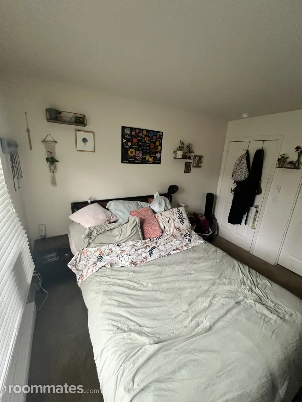 Profile photo 4 of 10