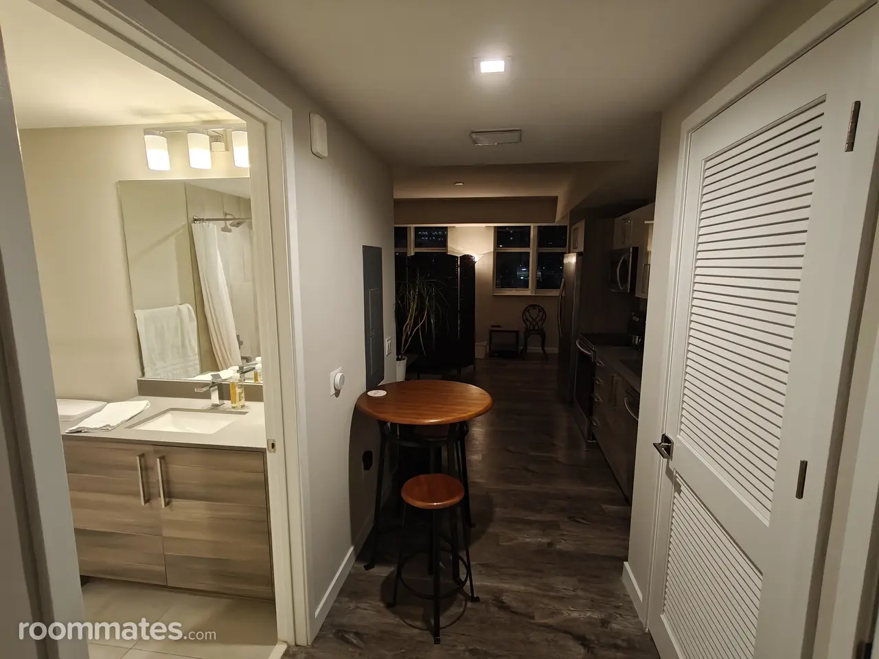 Profile photo 3 of 11