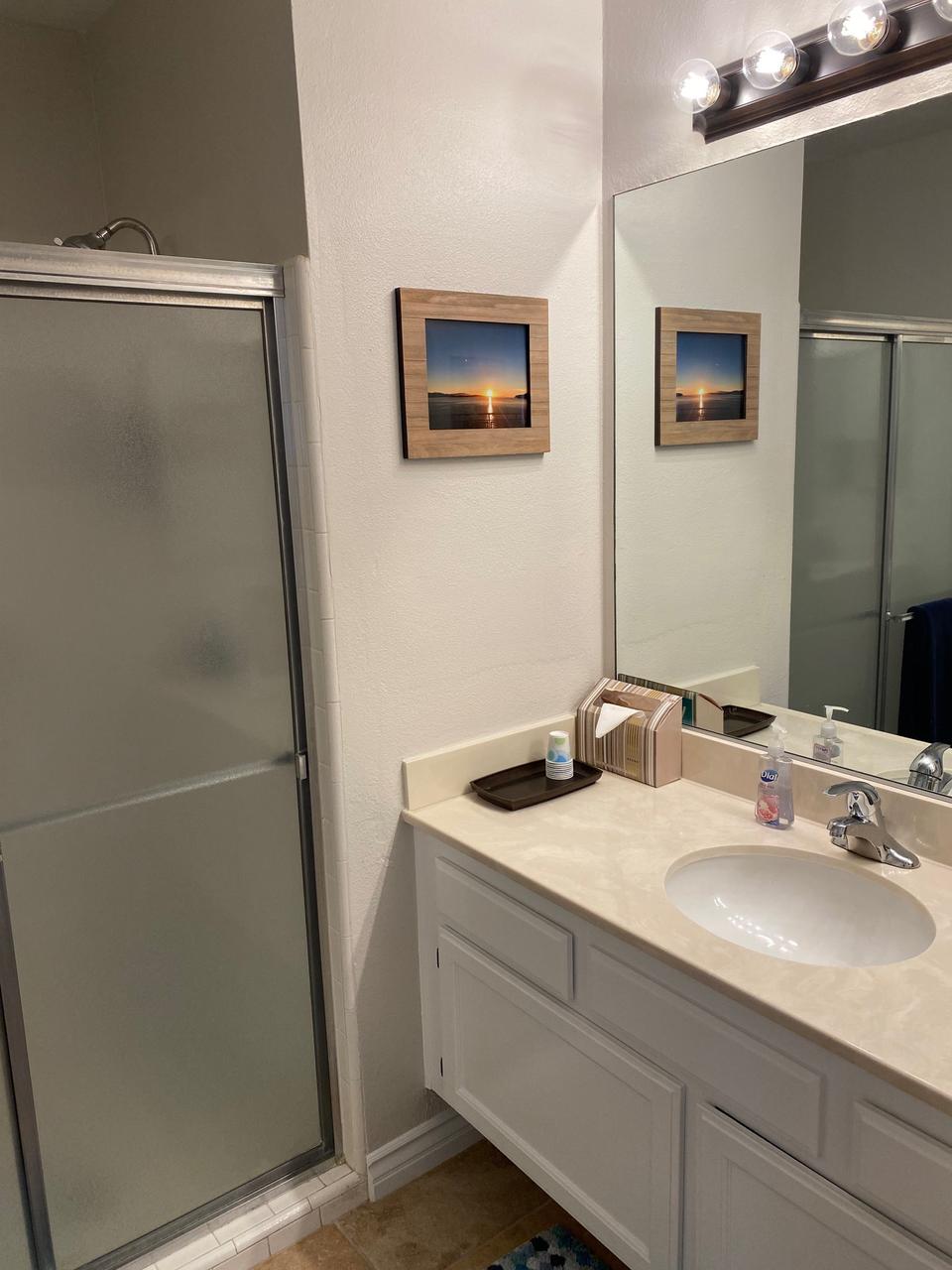 Profile photo 3 of 11