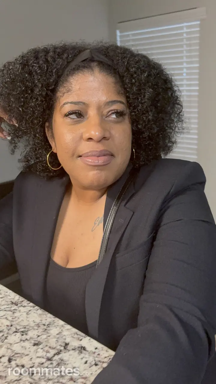 Profile photo 4 of 9