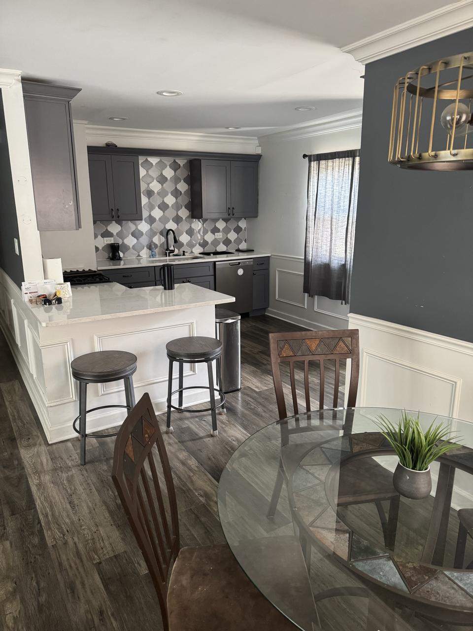 Profile photo 2 of 9