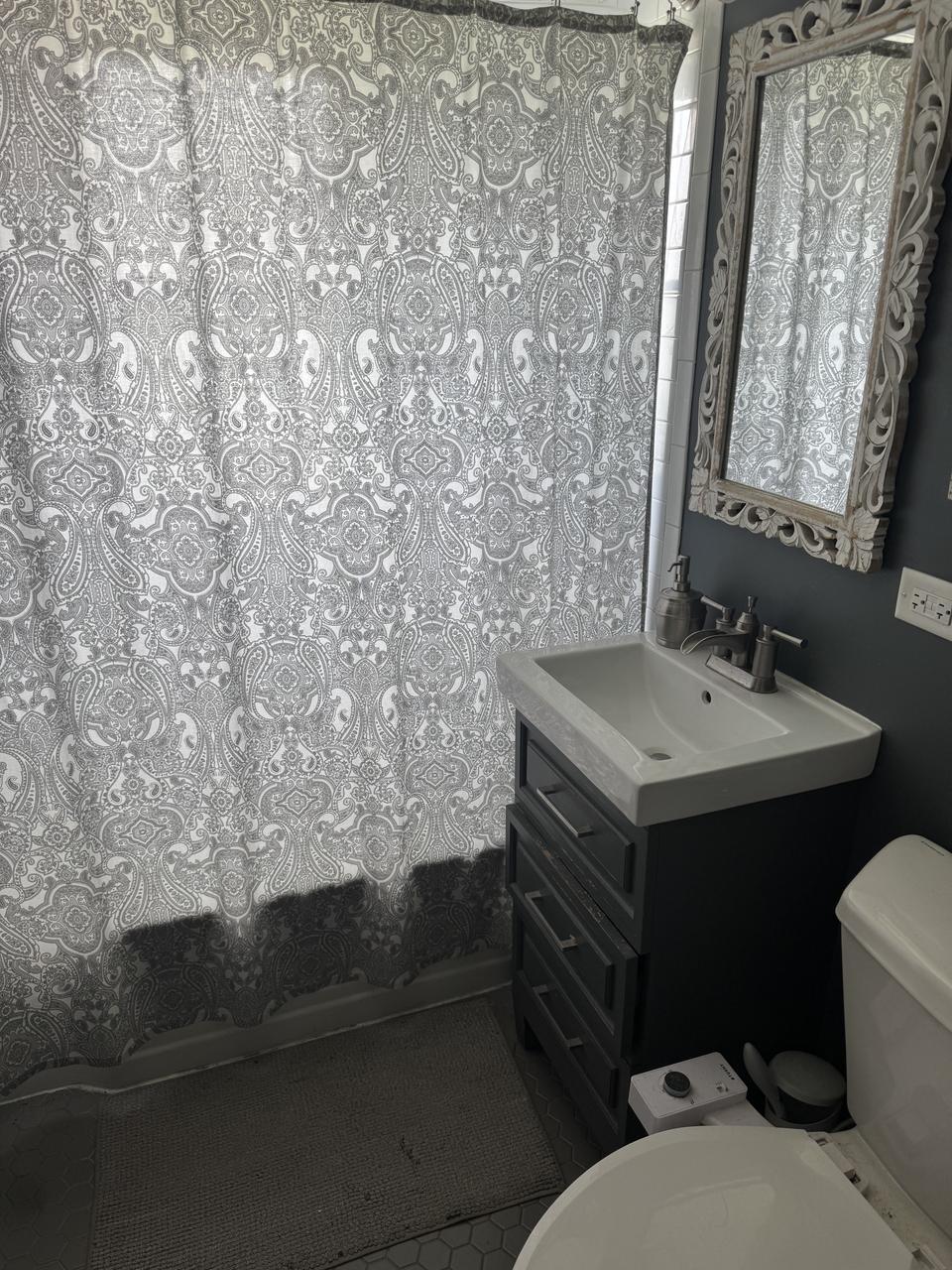 Profile photo 6 of 9