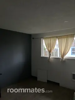 Room for rent in Gresham, OR $800, house