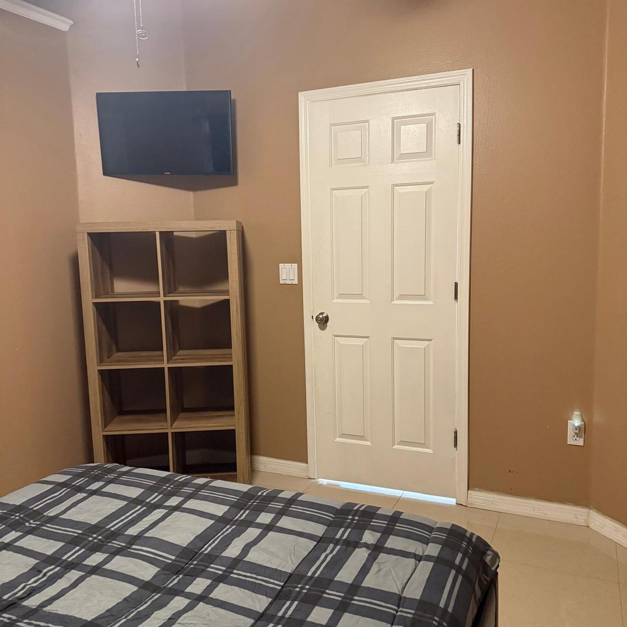 Profile photo 15 of 19