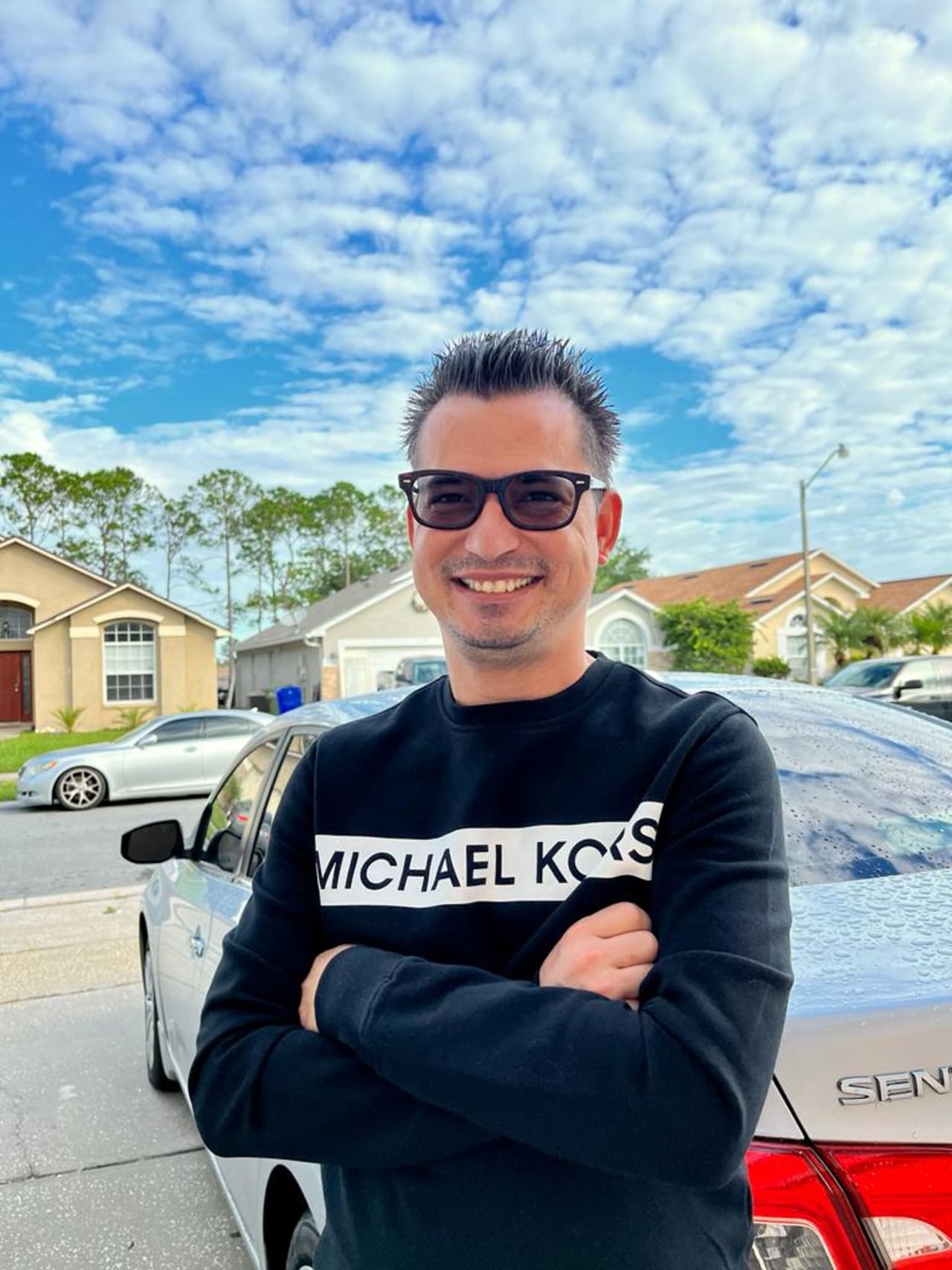 Profile photo 11 of 19